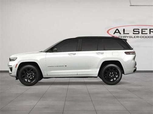 2025 Jeep Grand Cherokee Summit
