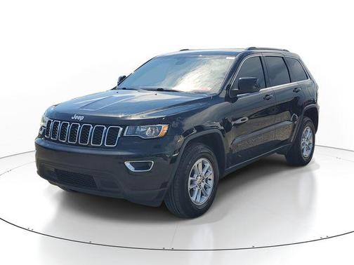 Diamond Black 2019 Jeep Grand Cherokee Laredo E