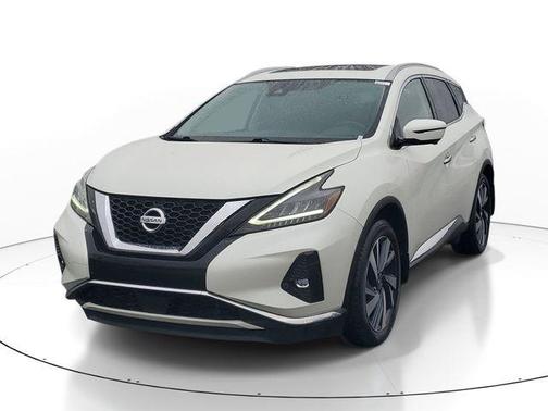 White 2022 Nissan Murano SL