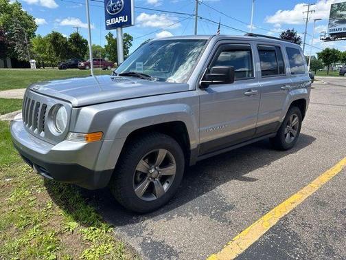 Billet Silver Metallic Clearcoat 2015 Jeep Patriot Latitude