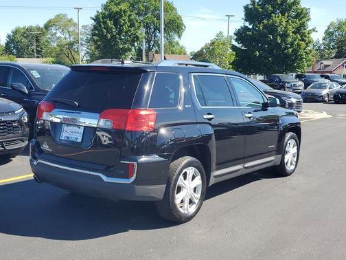 Ebony Twilight Metallic 2017 GMC Terrain SLT
