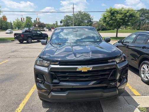 2024 Chevrolet Colorado LT