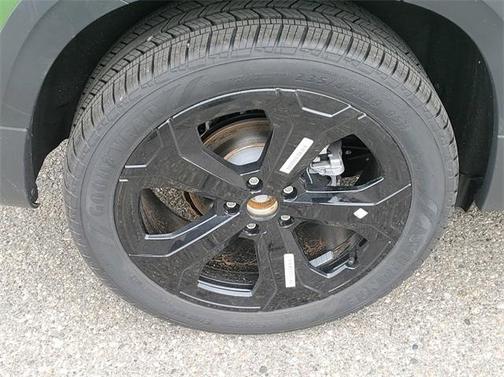2025 Volkswagen Taos 1.5T SE Black