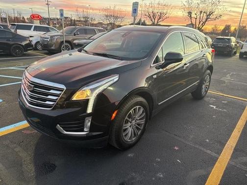 2017 Cadillac XT5 Luxury