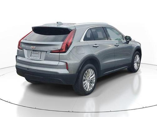 Silver Metallic 2024 Cadillac XT4 Luxury