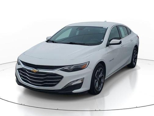 White 2024 Chevrolet Malibu LT