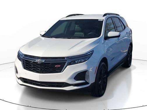 Summit White 2023 Chevrolet Equinox RS