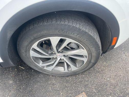 Summit White 2023 Buick Envision Essence