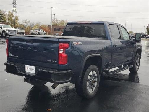 2022 Chevrolet Silverado 2500 Custom