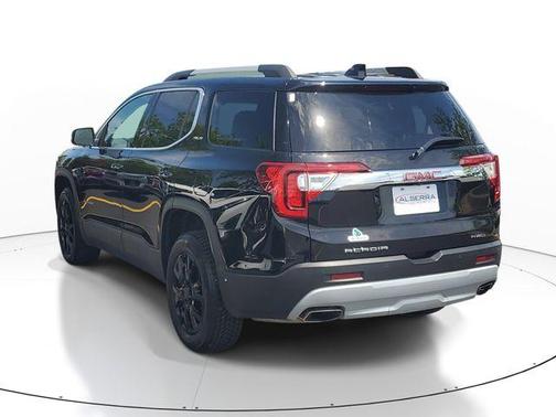 Black 2022 GMC Acadia SLE
