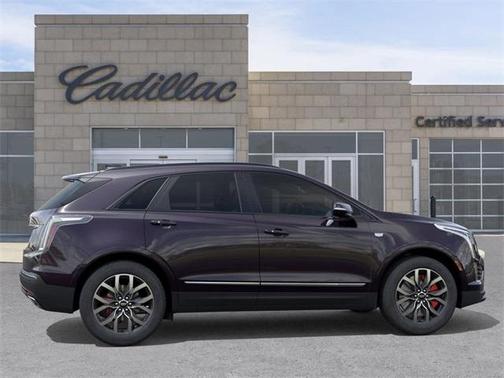 2025 Cadillac XT5 Sport