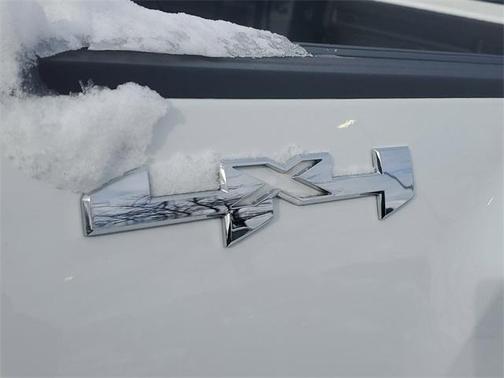 2022 GMC Sierra 2500 SLT