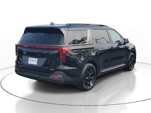 Aurora Black Pearl 2026 Kia Carnival Hybrid SX