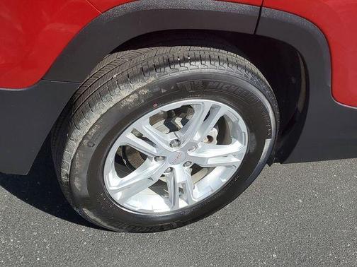 Volcanic Red 2023 GMC Terrain SLE