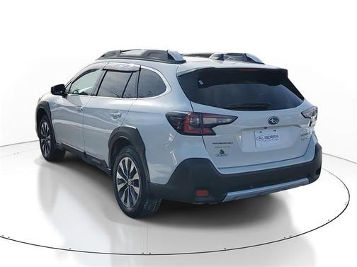 2023 Subaru Outback Touring
