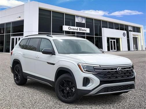 2025 Volkswagen Atlas 2.0T Peak Edition
