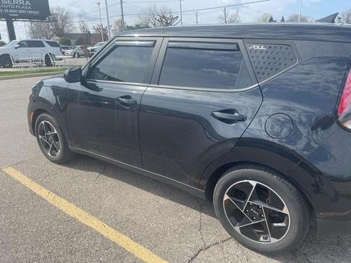 2023 Kia Soul EX