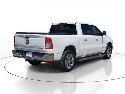 Bright White Clearcoat 2019 RAM 1500 Big Horn