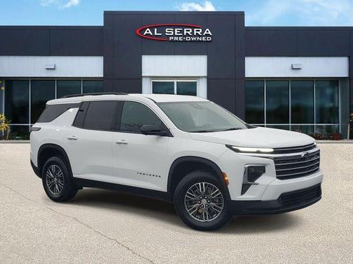 Summit White 2025 Chevrolet Traverse LT