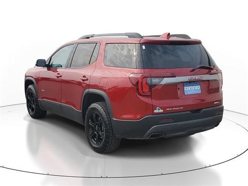 2023 GMC Acadia AT4