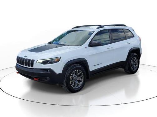 Bright White Clearcoat 2020 Jeep Cherokee Trailhawk