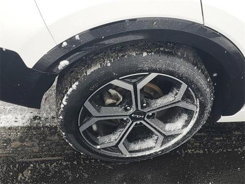 2025 Kia Niro EX Touring