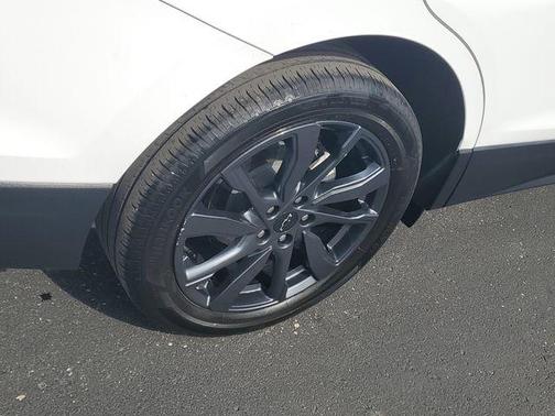 Summit White 2024 Chevrolet Equinox RS