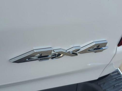 Ivory White 2019 RAM 1500 Laramie
