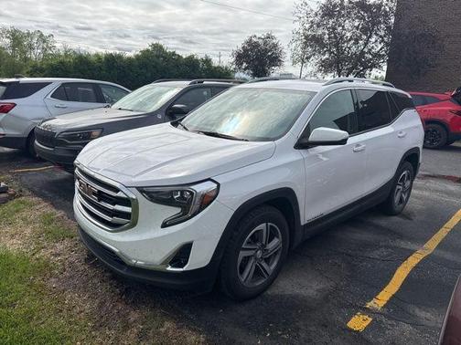 Summit White 2021 GMC Terrain SLT