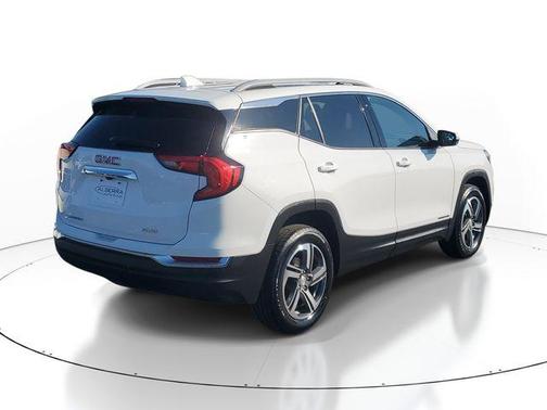 Summit White 2021 GMC Terrain SLT
