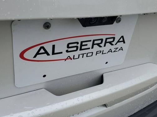 Crystal White Tri-Coat 2019 Cadillac Escalade ESV Premium Luxury