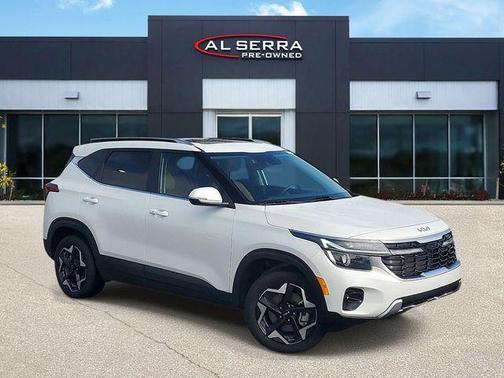 Snow White Pearl 2025 Kia Seltos EX