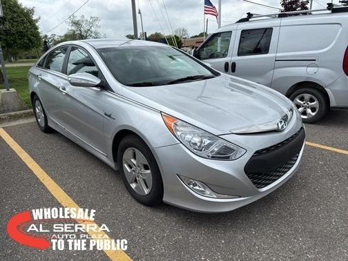 2011 Hyundai SONATA Hybrid