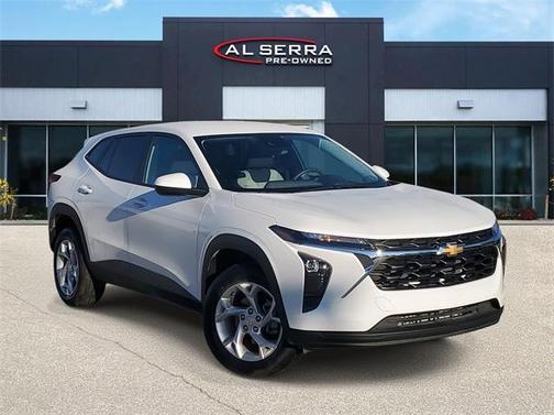2025 Chevrolet Trax LS