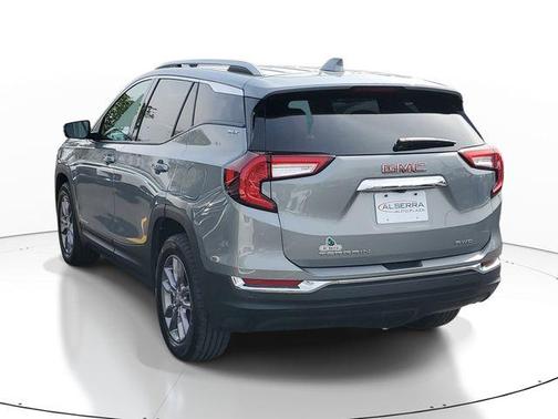 Sterling 2024 GMC Terrain SLT