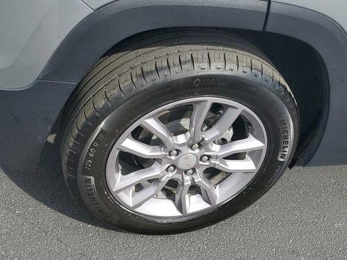 Sterling 2024 GMC Terrain SLT