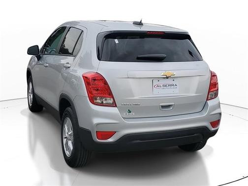 2022 Chevrolet Trax LS