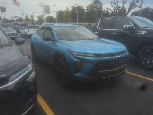 Marina Blue 2025 Chevrolet Trax ACTIV
