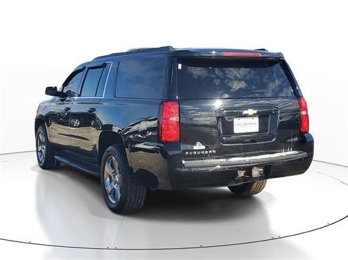 2018 Chevrolet Suburban LS