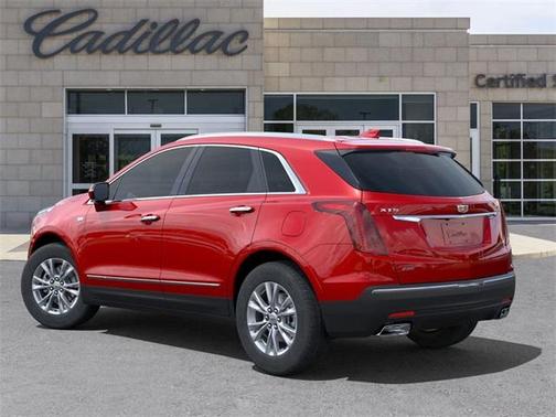 2025 Cadillac XT5 Luxury