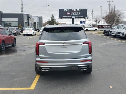 2025 Cadillac XT6 Luxury AWD