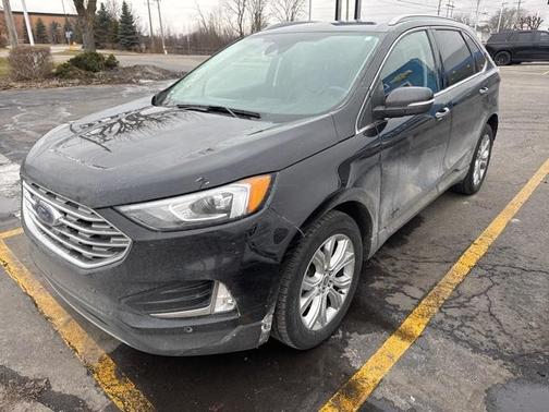 2020 Ford Edge Titanium
