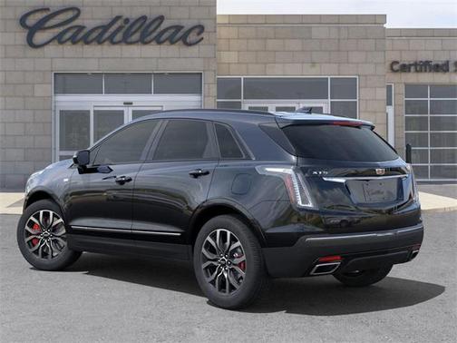 2025 Cadillac XT5 Sport
