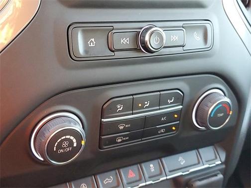 2022 Chevrolet Silverado 1500 Custom Trail Boss