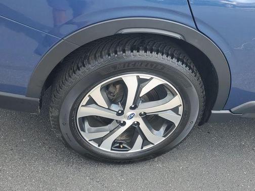 Abyss Blue Pearl 2021 Subaru Outback Limited