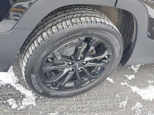 Ebony Twilight Metallic 2020 GMC Terrain SLE