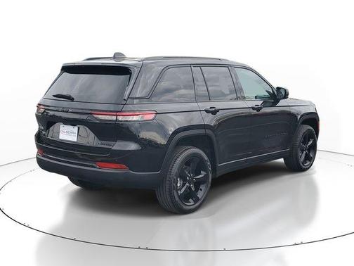 Diamond Black 2025 Jeep Grand Cherokee Limited