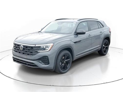 2025 Volkswagen Atlas Cross Sport 2.0T SEL R-Line Black