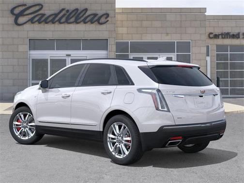 2025 Cadillac XT5 Sport