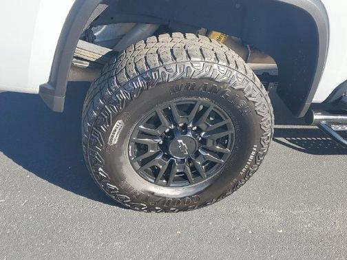 Slate Gray Metallic 2025 Chevrolet Silverado 2500 ZR2